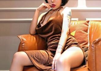Feilin嗲囡囡 – K8傲娇萌萌Vivian新图包：白丝与少女心的完美碰撞！