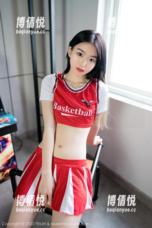 Feilin嗲囡囡 - 分享娜依灵儿图包：当你发现家里比镜头更好看的时候！