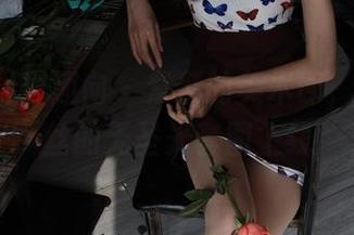 IESS异思趣向 – 紫紫的美术课，穿着肉丝的无圣光套图上线