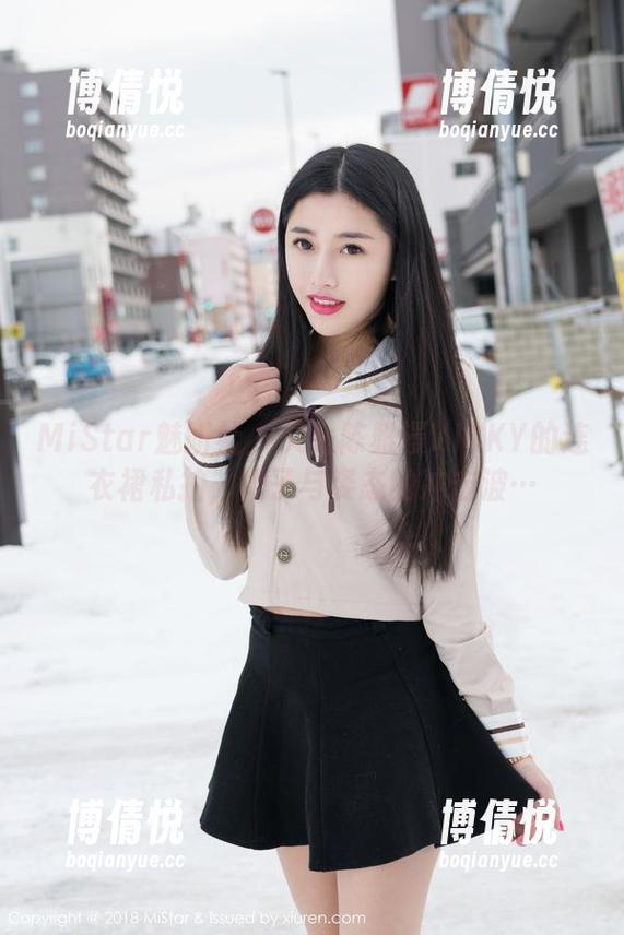 MiStar魅妍社 - 又是陈雅漫VICKY的连衣裙私拍，裙子与姿态的冲击波…