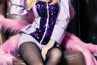 TouTiao头条女神 – 喂，查莉娅的新毛衣套图，免费的，快来装好眼福！
