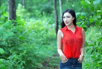 TuiGirl推女郎 – 纯小希黑色风暴：美图合集你绝对想要的一本！