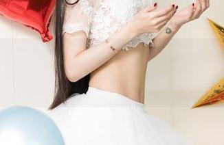 UGirls尤果网 – 写真合集：韩恩美的办公室，这样的休息室是明年流行趋势吗？