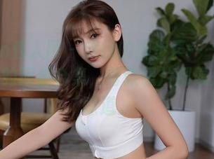 Xiuren秀人网 – 旅行的脚步声——Candy糖糖的旅拍合集，每张照片都像是某种味道。