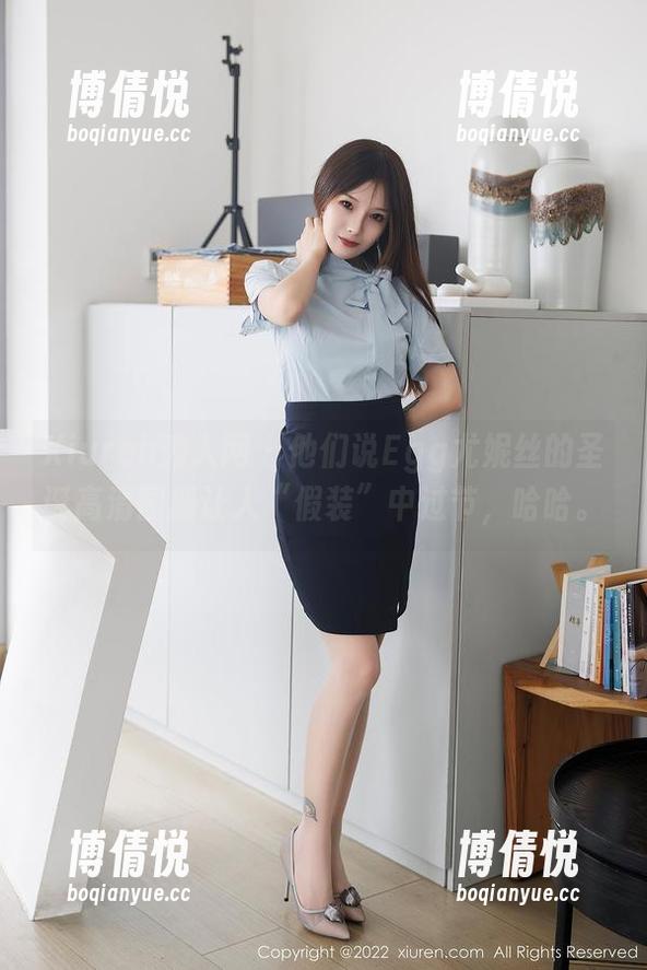 Xiuren秀人网 - 他们说Egg尤妮丝的圣诞高清图册让人“假装”中过节，哈哈。