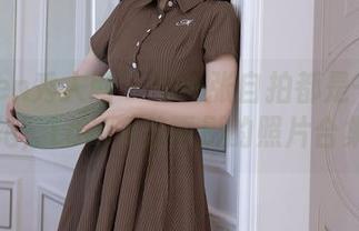 Xiuren秀人网 – 每一张自拍都是一记重炮，Laura苏雨彤的照片合集