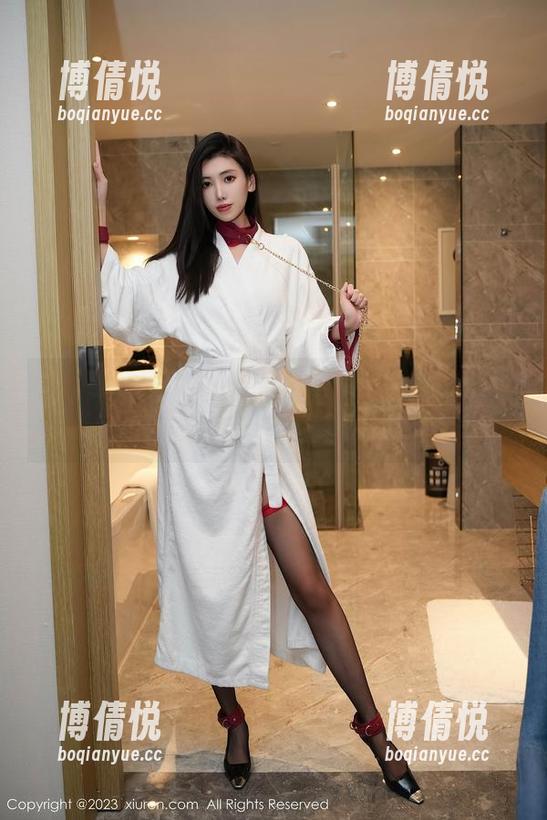 Xiuren秀人网 - 纯粹与脱俗，余安安的裸足精选写真集