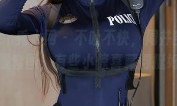 Xiuren秀人网 – 不吐不快，周井空的最新礼服套图，有些小惊喜藏得挺好呢。