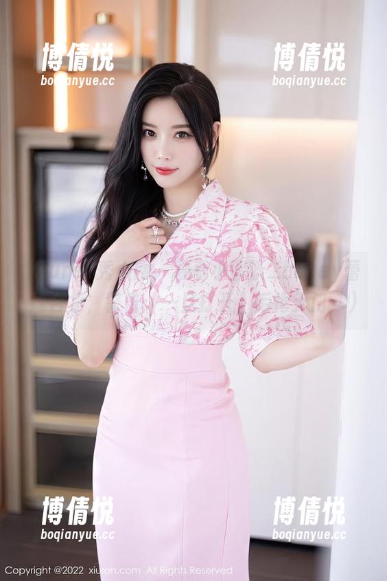 Xiuren秀人网 - 观看小蛮妖_honey蕾丝合集，警告：一旦打开，后悔无门；)