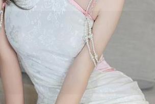 Xiuren秀人网 – 原图中的戴允祺zoe，JK的气息满满，这么可爱的女孩，真是让人不自觉想多看一眼。