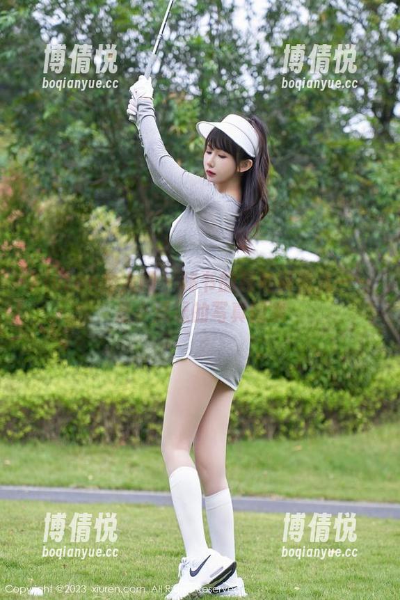 Xiuren秀人网 - 秘书的时尚新范儿——是小逗逗的写真图集