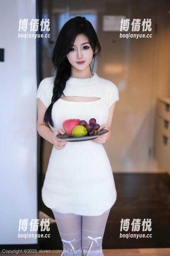 Xiuren秀人网 - 写真市集：王乔恩Abby在教室里，一不小心冒出了一堆腔调！