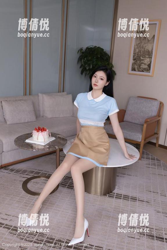 Xiuren秀人网 - 这就是鹿小茜居家的样子——免费的图包等着你！