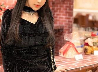 YouMi尤蜜荟 – 制服写真里的Egg-尤妮丝，网盘是我隐藏的乐园！