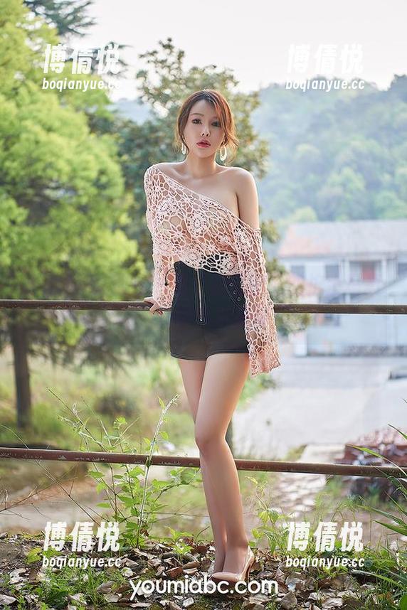 YouMi尤蜜荟 - 看“林茵茵”的护士写真，免费吸引眼球
