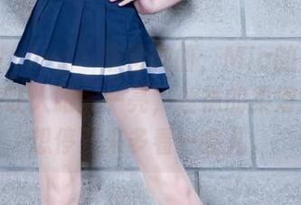 beautyleg – 柳腰微曲，Mia的美图合集总是让人眼前一亮，丝袜的柔滑感让人想停下来多看一会儿。