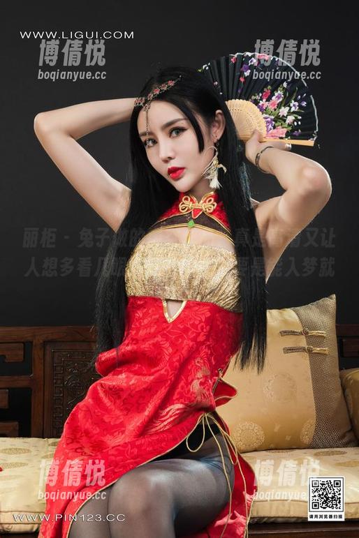 丽柜-兔子 丽柜 - 兔子做的镂空作品,真是高清又让人想多看几眼,这种美图,要是能入梦就好了。
