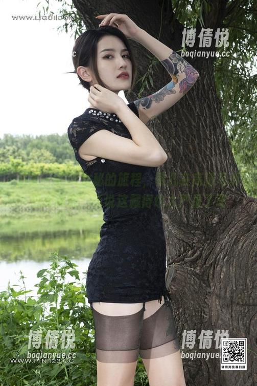 丽柜 - 扑火女秘的旅程，敏儿在高清写真里捉迷藏，话说这藏得也太严重了吧