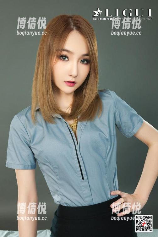 丽柜ligui - 小智贤的足下舞姿，什么鞋最迷人？点开这份写真分享瞧瞧！