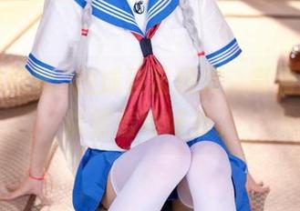 九柒喵把妃咲拍成碧蓝精灵，高清写真难以置信地好看。