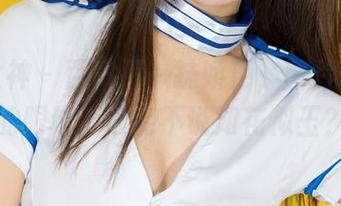 克拉女神 – 百琳那一抹娇艳，图片直击我的眼球，谁能不说如花似玉？