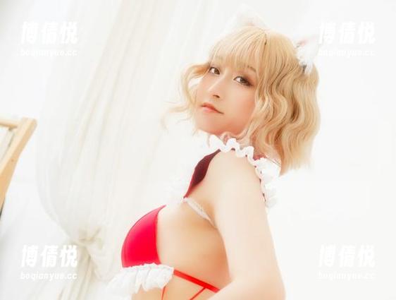 北哥完全OK的女仆写真：一入女仆深似海，洗衣做饭的同时也要拍照！