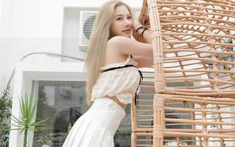 嗲囡囡 – Egg_尤妮丝携手朋友的私拍双人秀，图包内容可比综艺还精彩！