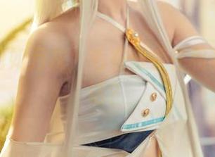 图片里的如月灰，毛衣似乎在和我悄悄对话？