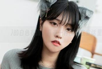宋哈娜(송하나)的白色衣服，真有一种围绕在童话里的质感！