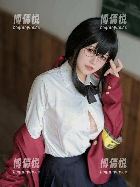 小仓千代w的路易九世礼服，让网盘里的年轻人也想追求复古