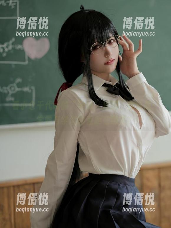 看小仓千代w的“学妹”套图，你会想：学霸与学渣的差距在哪里？