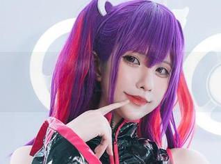 小空sora献上兔女郎版胜利女神妮姬，免费资源屡屡放大招，心中小剧场一波三折呀！