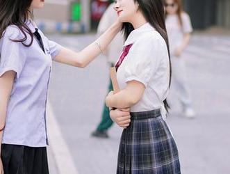 尤蜜荟 – 黄乐然+眼镜=完美搭配？！原图煮熟了没？资源让人捉摸不透。