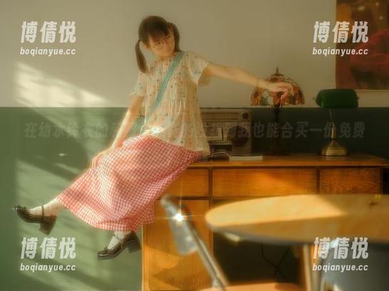 在幼水铃衣的和服里，真的没想到我也能合买一份免费的下载！