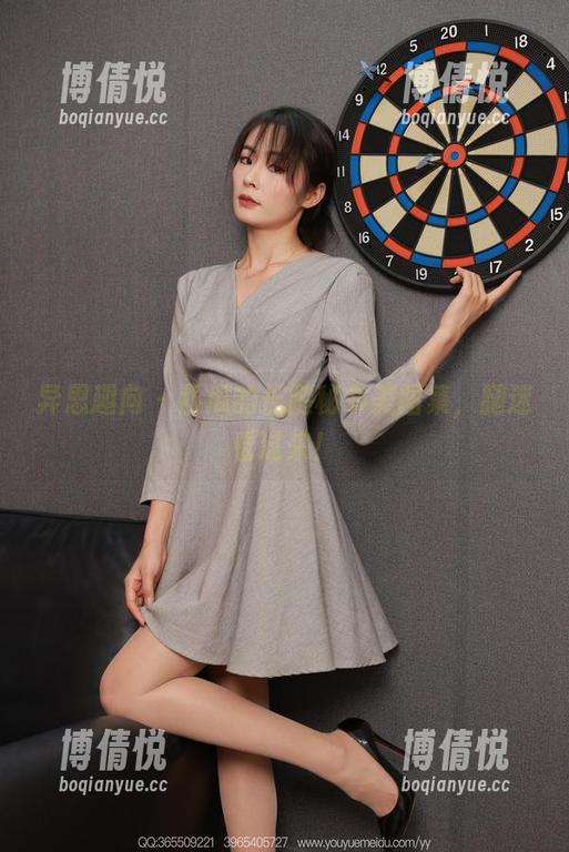异思趣向 - 西瓜的长腿秘书美图集，腿迷看过来！