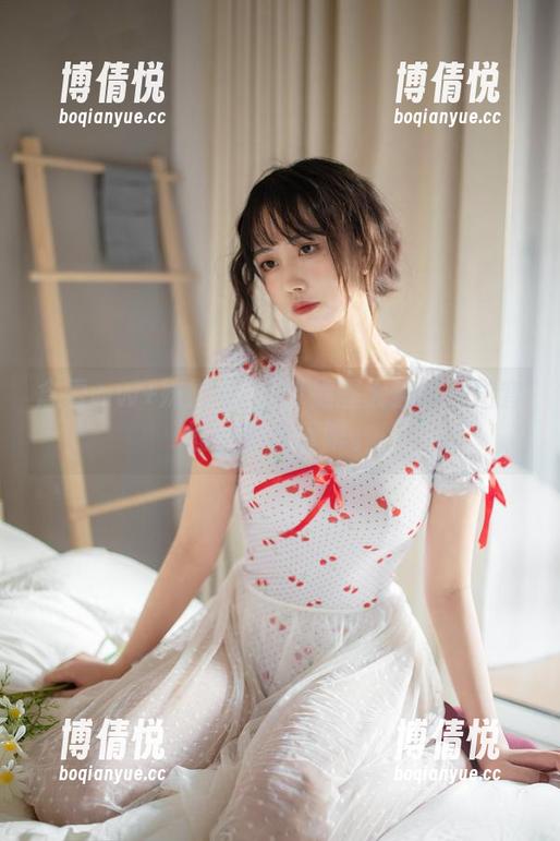 念雪ww+妹妹=不打算提醒大家的私拍套图，偷偷乐吧。