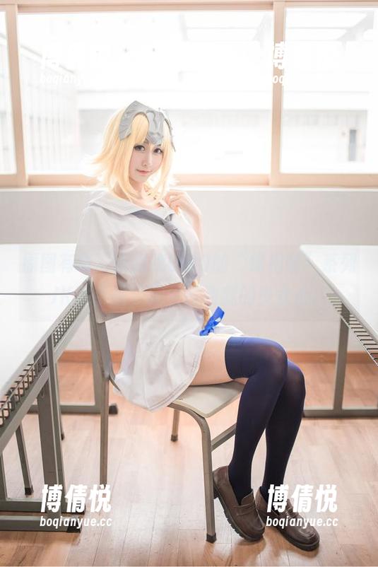 原图有毒，木绵绵OwO的“绵相随”系列JK水手服，完全打动我的少女心。
