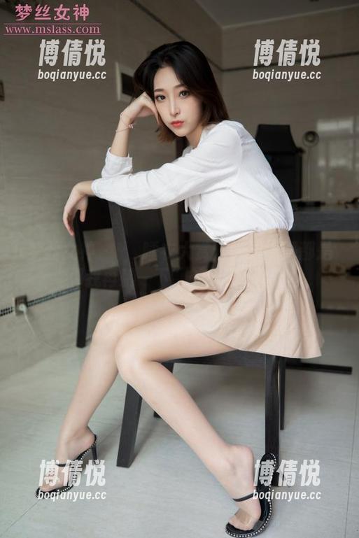 梦丝女神 - 玥玥睡衣大赏：图册满满都是“那我再躺一下”的节奏，哈哈。