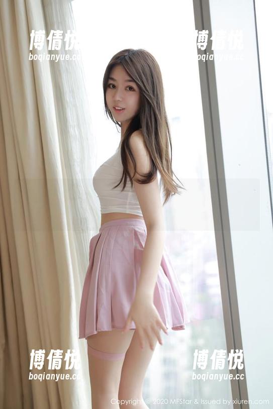 模范学院 - 兔女郎图集：吴思晚化身可爱精灵，让人想捏捏兔耳朵！