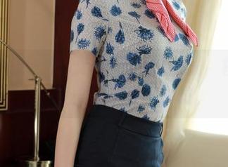 模范学院 – 美七mia的浴缸在线，模糊的边界让人忍不住想多想。