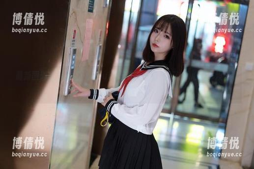 最新图册里，玉汇yuuhui的日常——自然得让人心痒，没法说出口的吸引。