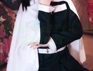 白莉爱吃巧克力cos打工女仆，看完这原图我也是醉了…