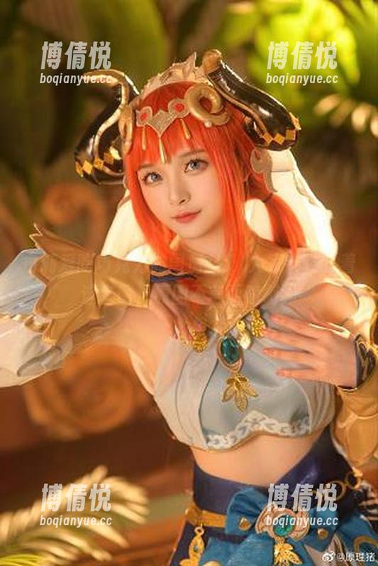 白莉爱吃巧克力的闺房JK，大家都在盯着这套图，原因不言而喻吧？