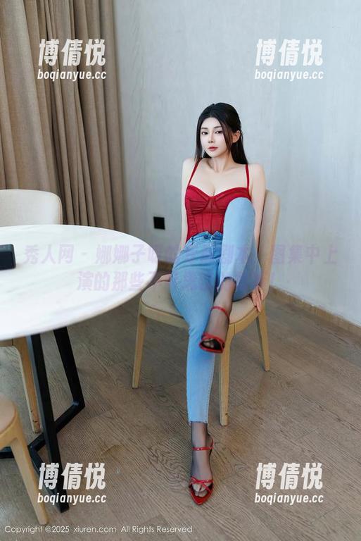 秀人网 - 娜娜子呀的专属剧本：图集中上演的那些不可思议的故事！