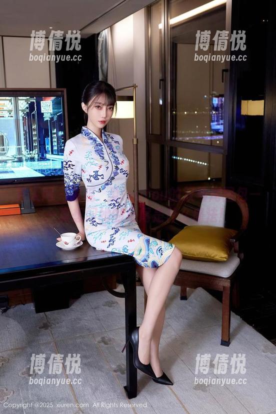 秀人网 - 发现媃柔rourou的双马尾图包——真想问她的马尾是什么魔法！