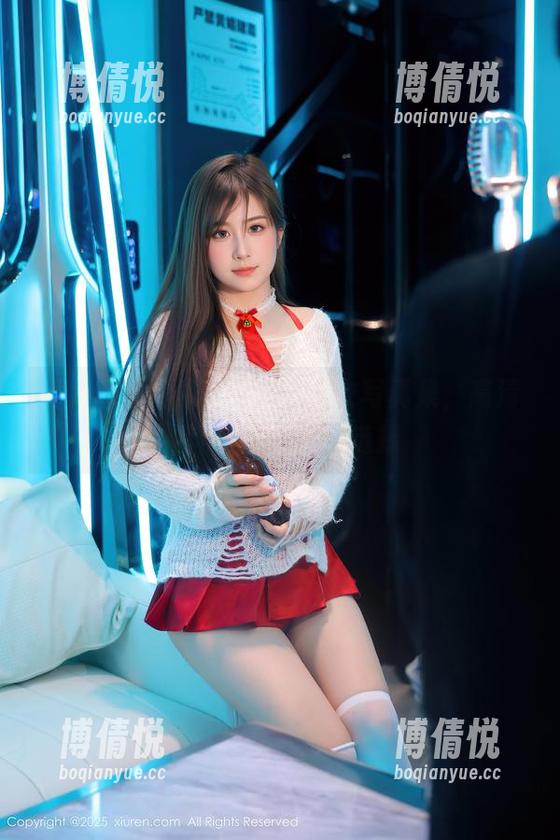 秀人网 - 希雅sia的连体衣写真集，高清到让你质疑人生选择