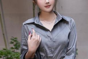 秀人网 – 定制风的朱可人女友，透过图片看见那点微妙。