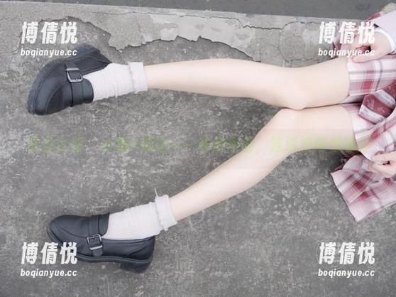 紧急企划 - 小恩×海边——私房作品，连海浪都想静静