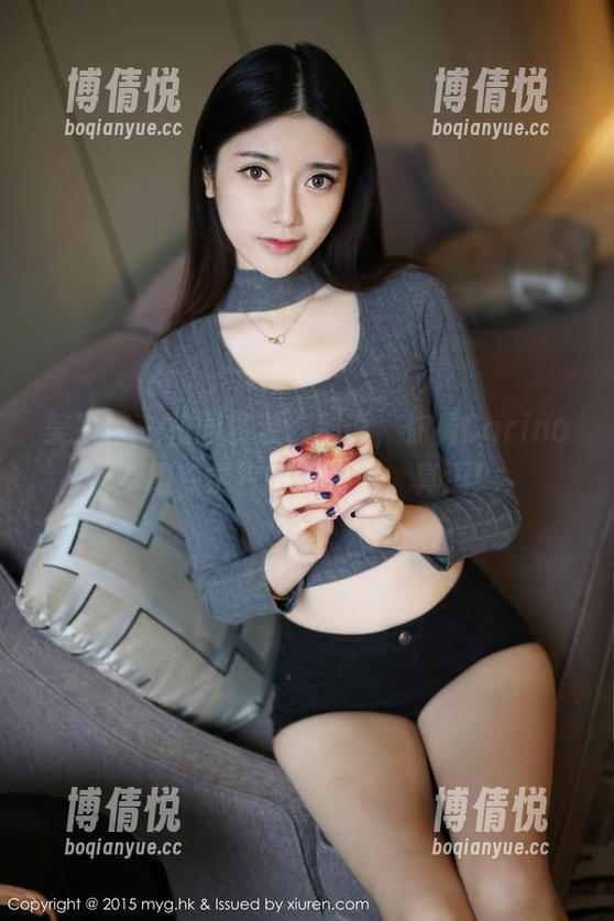 美媛馆 - 校园资源，别说，你看Carina梦绮在学校的这一刻，真逗！