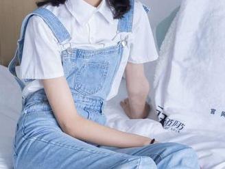 袜啵啵 – 发现没？稚予的薄肉丝花絮图片后面藏了好几层福利，必须一层层剥开！